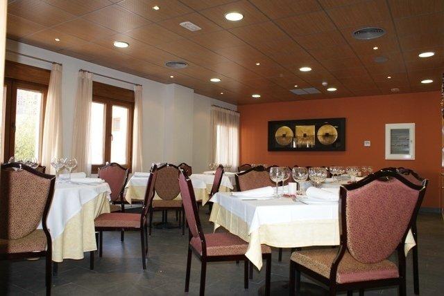 Hotel Mataelpino Segovia Étterem fotó